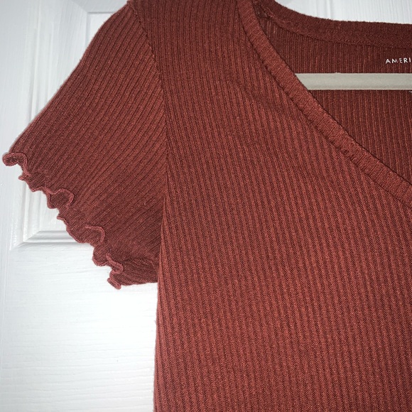 AEO button down top✨ - Picture 3 of 3